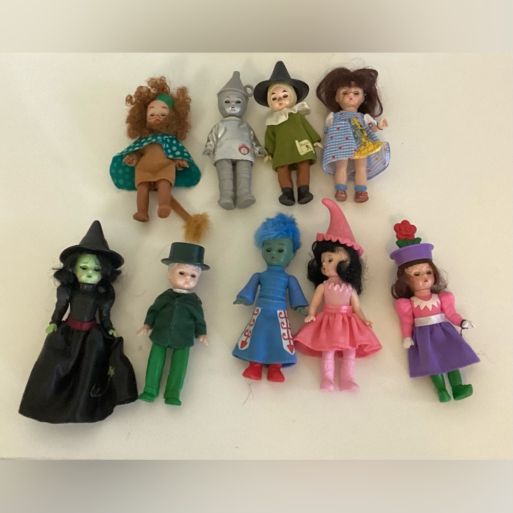 McDonald’s Madame Alexandra Wizard of Oz Themed Dolls Set Of 9